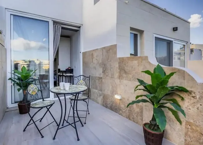 Penthouse In St Julians * Saint Julian's